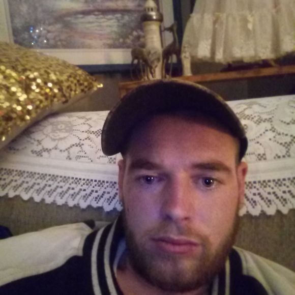 Meet your Posher, Richard - Picture 1 of 1